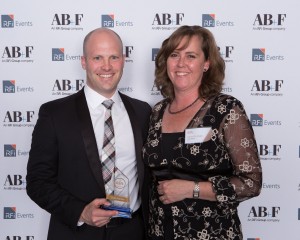 Club Marine CEO Simon McLean and Club Marine Head of Brand & Direct Karen Te Maipi accept the Innovation of the Year Award at the 2016 Australian Insurance Awards.
